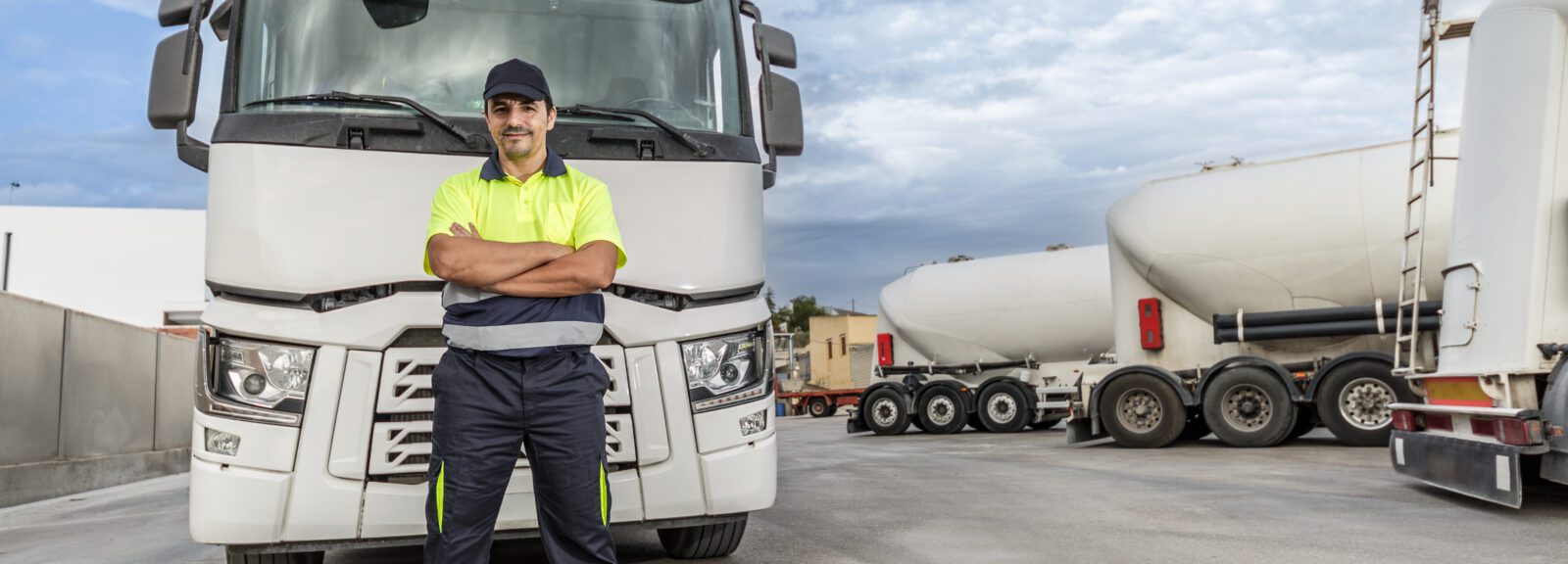 How to Conduct Expert Sourcing and Recruitment of Pakistani Heavy Vehicle Drivers and Mechanics for Saudi Arabia