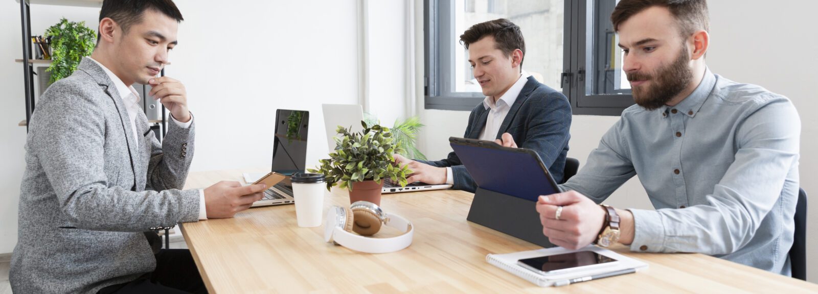 Mastering ATS Resume Writing and Navigating Career Gaps in Resume During Interviews