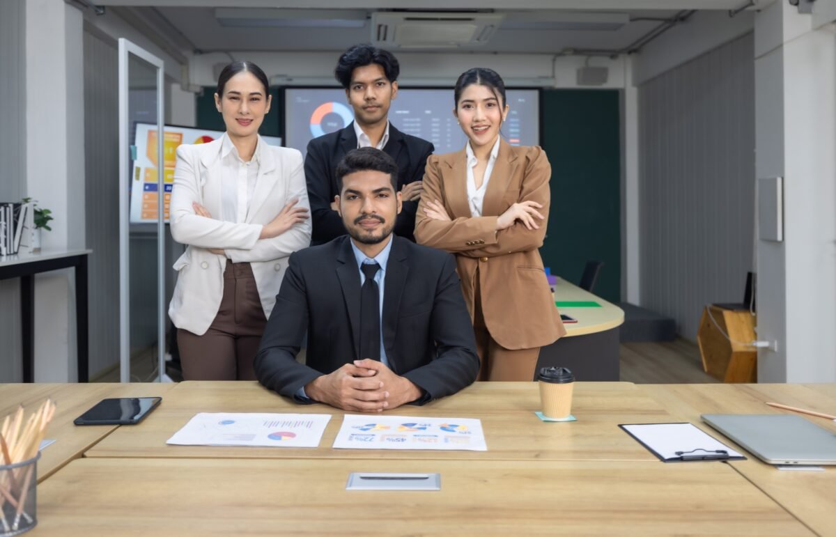 How to Select the Top Recruitment Agency in Pakistan: An Employer's Perspective 1 How to Select the Top Recruitment Agency in Pakistan: An Employer's Perspective