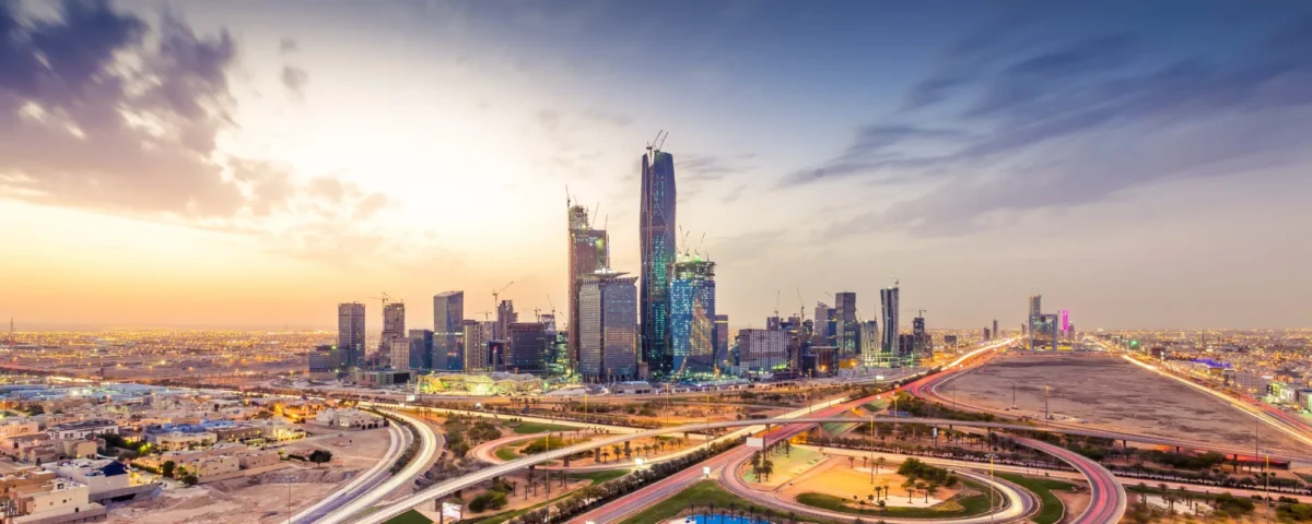 Pakistani Heavy Vehicle Drivers Transport Retired Saudia Boeing 777s from Jeddah to Riyadh for Riyadh Season, Managed by Almajdouie Logistics 1 Pakistani Heavy Vehicles Drivers Lead Transport of Retired Saudia Boeing 777s from Jeddah to Riyadh for Riyadh Season, Handled by Almajdouie Logistics